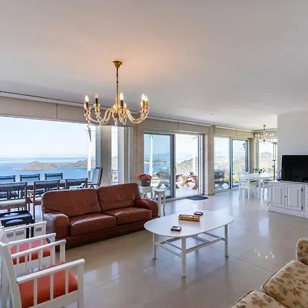 Astounding Modern With Sea View In *