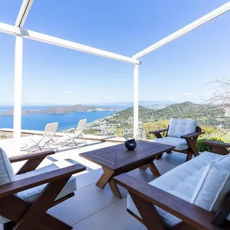 빌라 Astounding Modern With Sea View In *