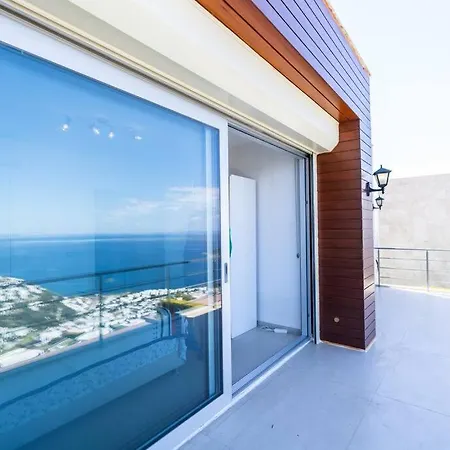 Astounding Modern With Sea View In 빌라 *
